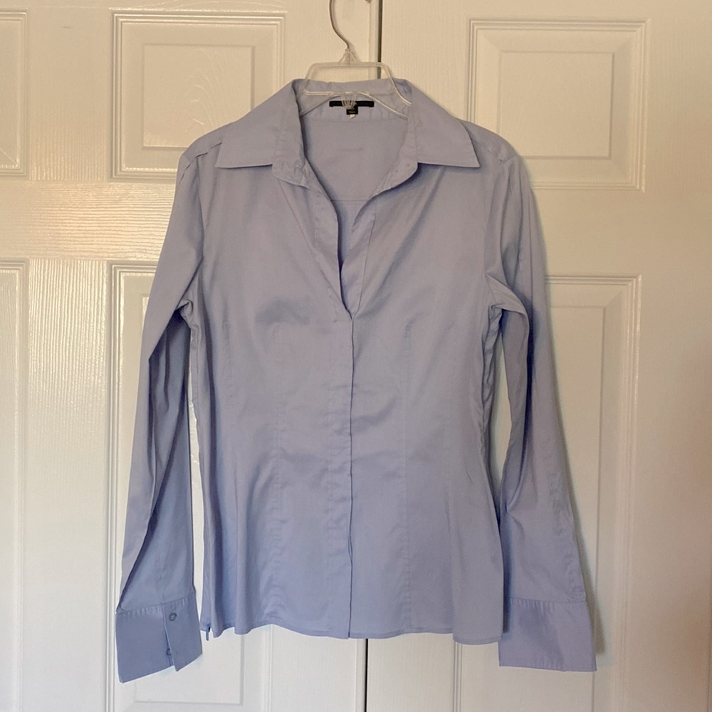 Women’s Hugo Boss dress shirt
